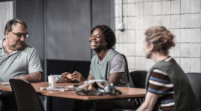 Il tempo del lavoro, il silenzio della vita: il primo capitolo della Trilogia della disuguaglianza di Alexander Zeldin